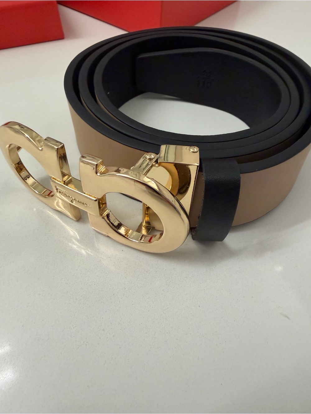 Salvatore Ferragamo Gancini Reversible Belt Black Leather Gold Buckle Size 34-37 - Picture 5 of 12